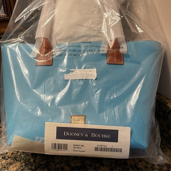 Dooney & Bourke Russel Sky Blue R0567 SB. Retail 398.00 Leather NWT - Picture 9 of 11